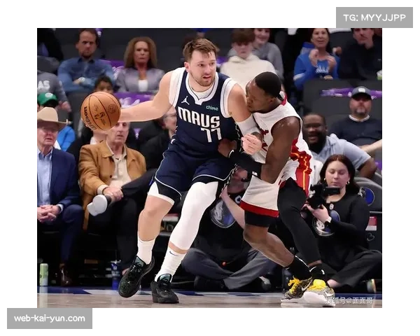 东契奇面对旧主独行侠得35分5篮板11助攻