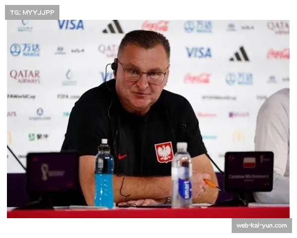 墨西哥双中锋难题待解 希门尼斯与吉梅内斯共存问题